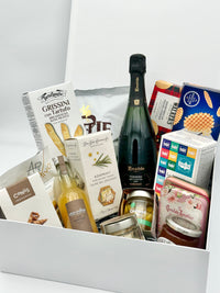 The Deluxe Recaredo Cava Hamper