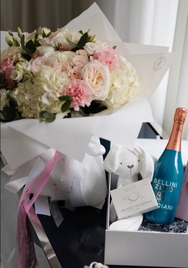 The Sweet Arrival Flower Hamper